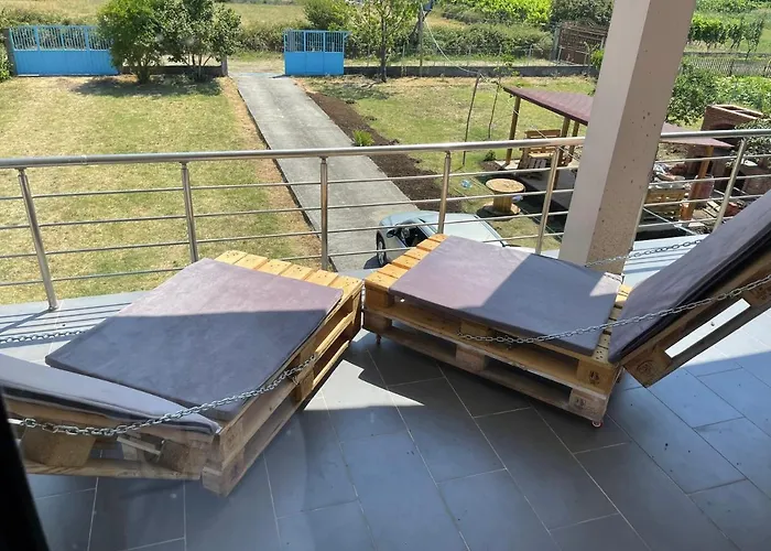 فندق مبيت وإفطار Ballkan 1 Grilë